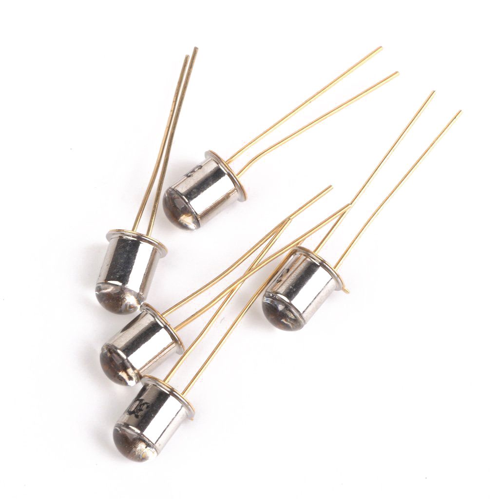Individual 5 × 3 DU 5 C Metal Silicon Phototransistor Transistor