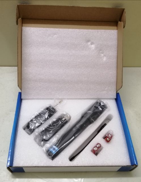 LEGENDARY PERFORMANCE / UHF WIRELESS MICROPHONE SYSTEM (Sure SH-96S)