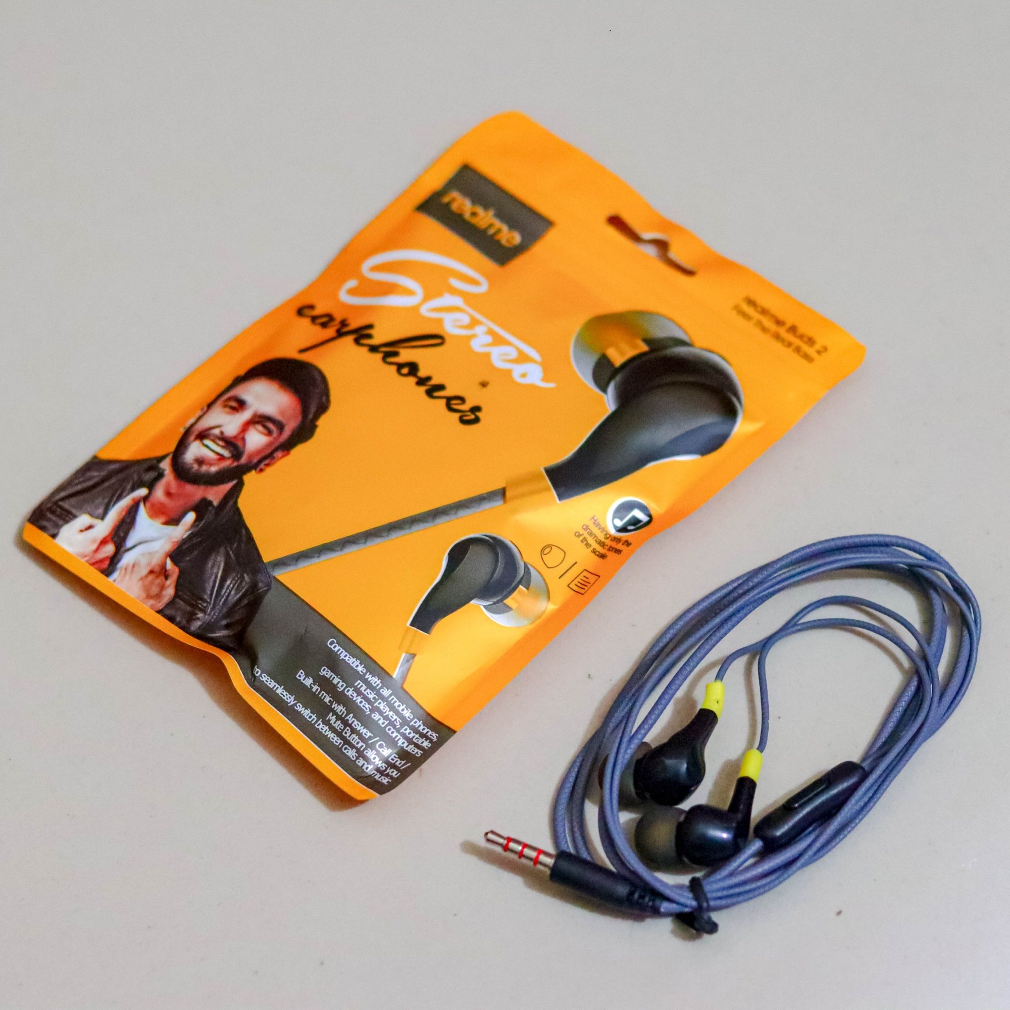 Realme Earphone With Mic Ear Buds 2