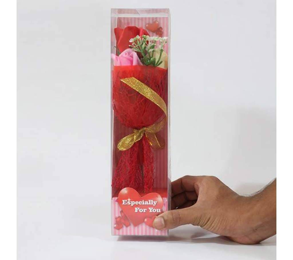 Valentine flowers gift box