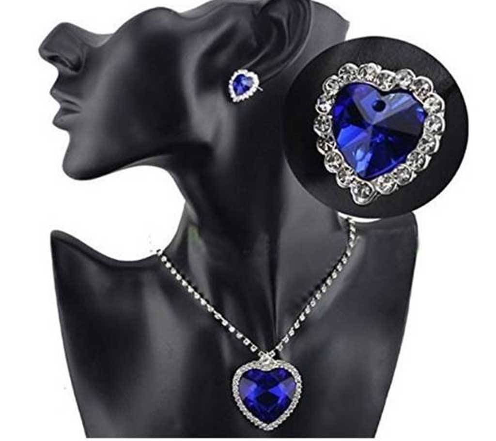 Titanic Heart Shaped Pendant Set for Women