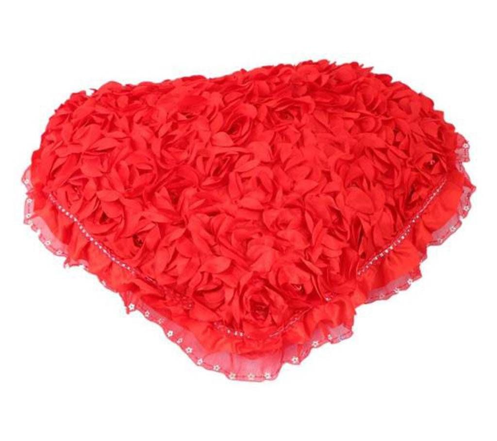 Love shaped pillow-red