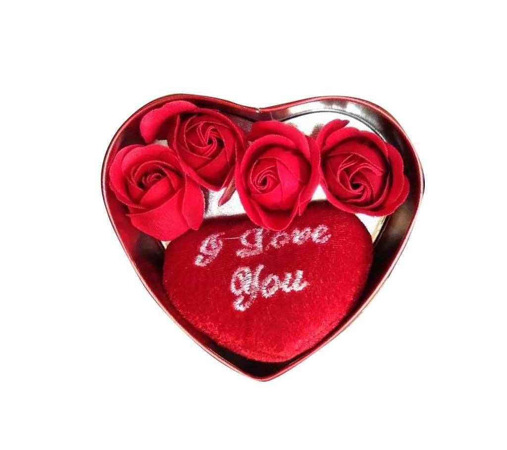 valentine love box red