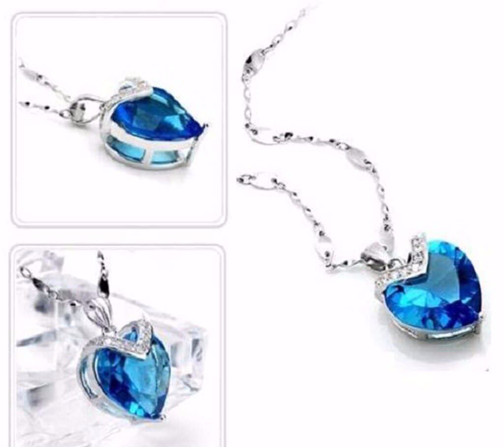 Blue Stone Setting Heart Shaped Pendant