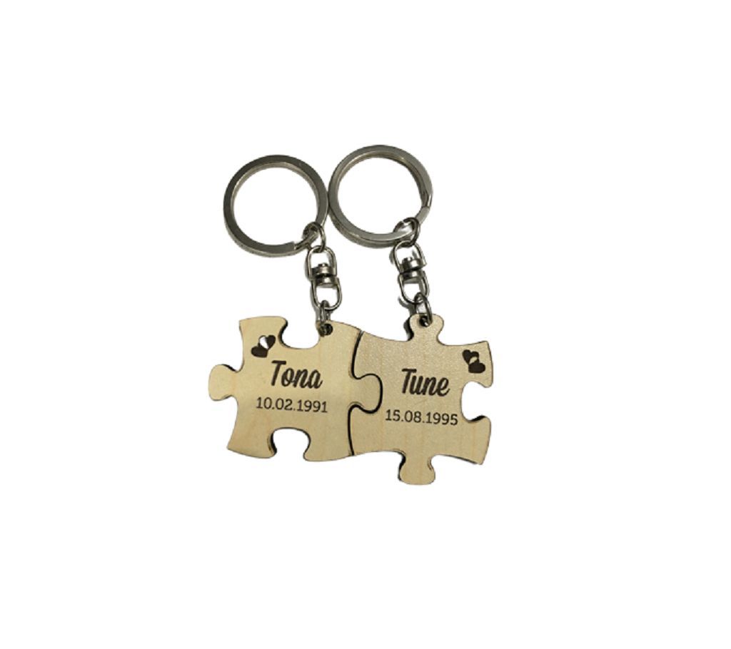 Wooden Valentine Couple Keyring