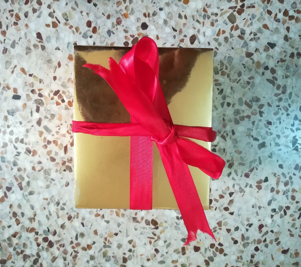 Valentine Special Gift Box(Origami)