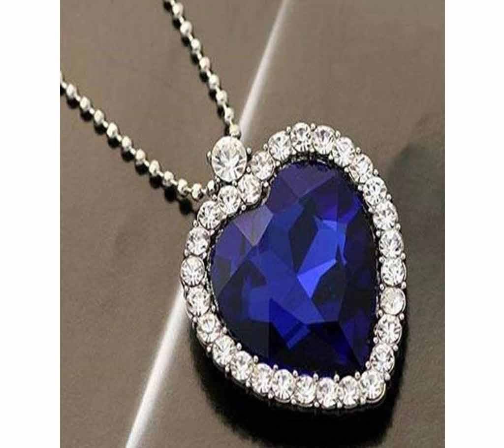 Heart Shaped Ladies Pendent