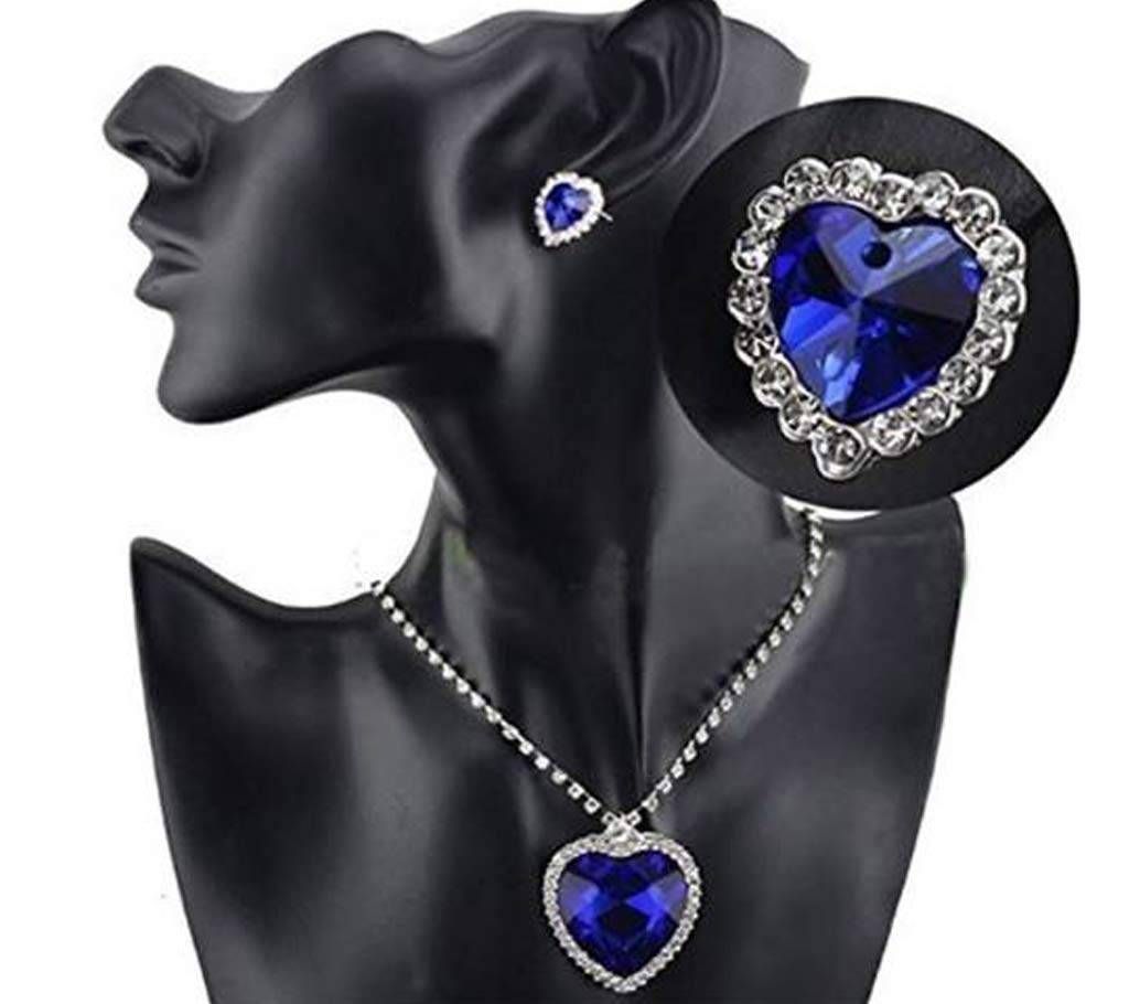 Titanic Blue Stone Silver Plated Pendant Set