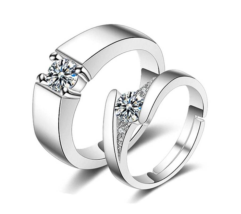 Diamond Stone Couple Finger Ring for this Valentine