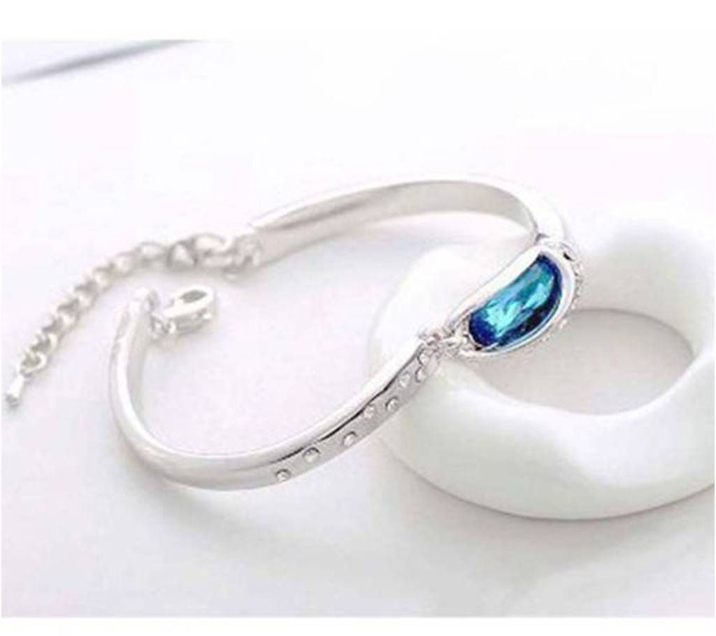 Gorgeous Silver Bracelet