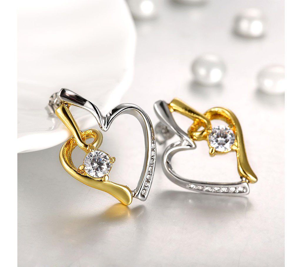 Heart shaped stone setting earrings