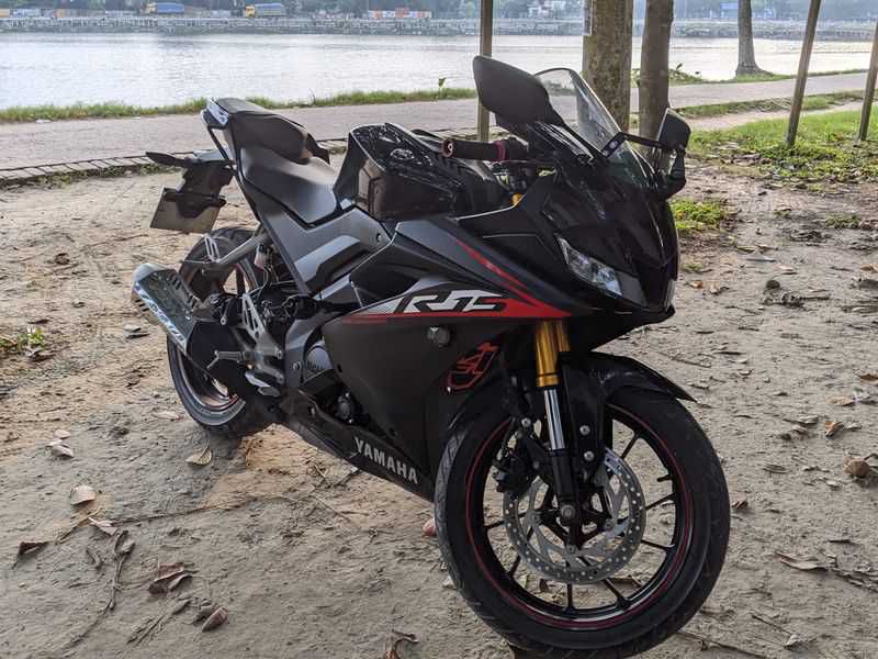 Yamaha R15 2020
