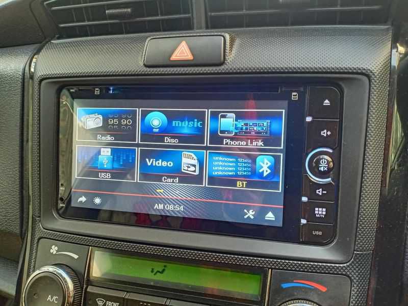 car audio and video player