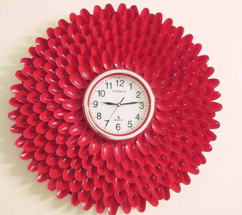 Plastic spoon wall clock 