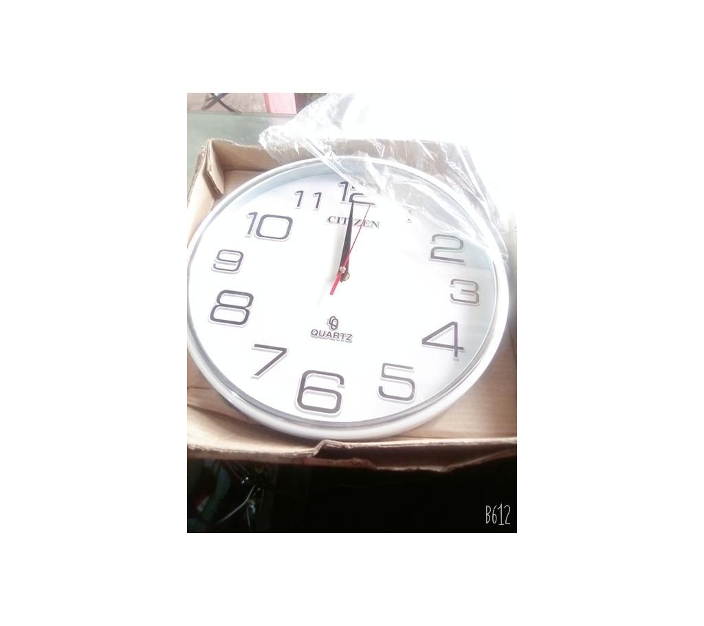 Analog wall clock white and black color