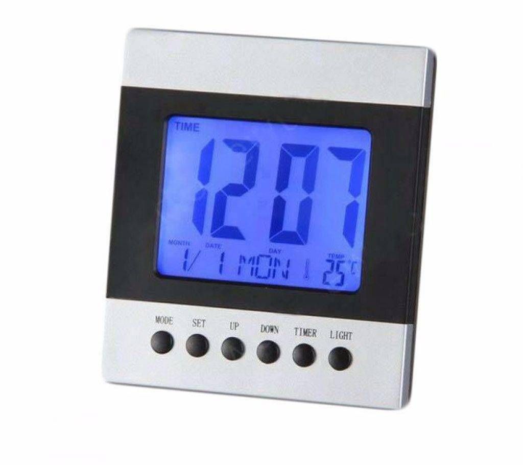 Digital table clock 