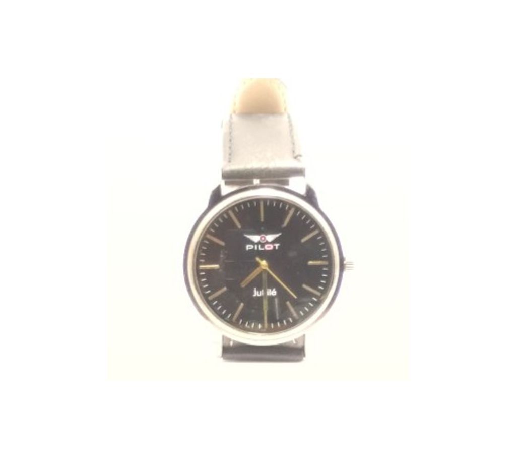 Gents Hand Watch 13