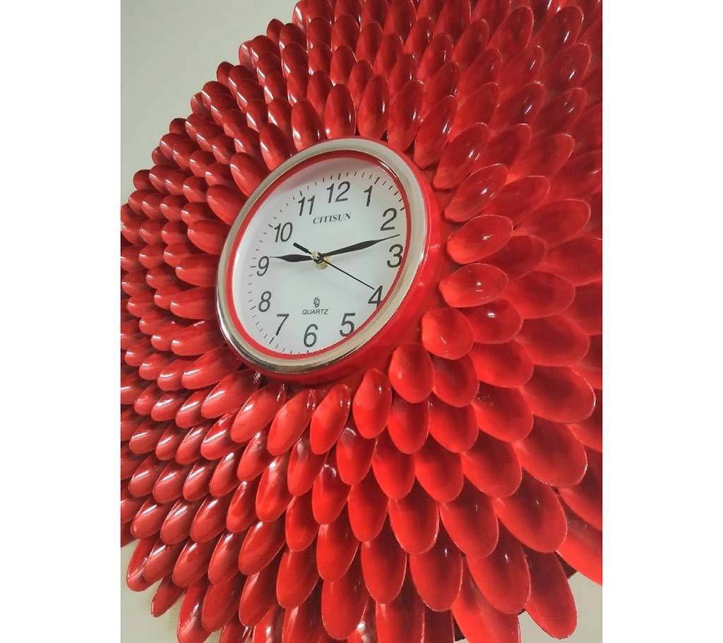 Plastic spoon wall clock 