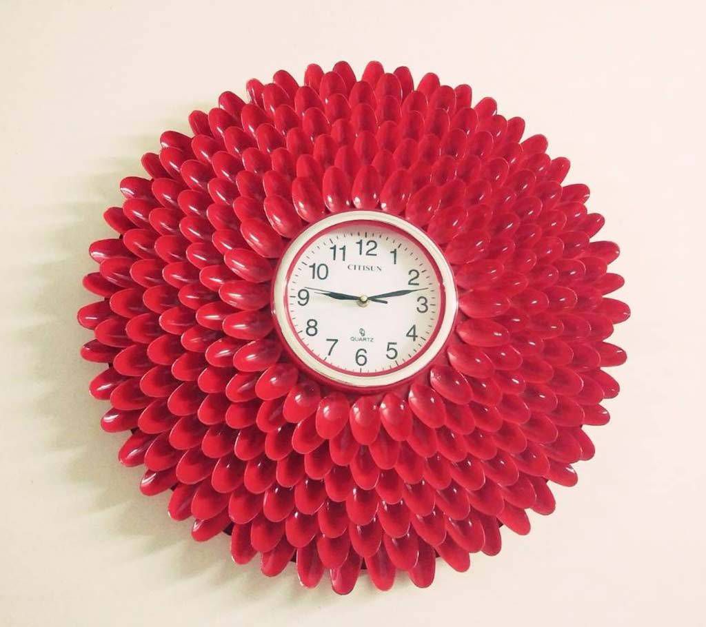 Plastic spoon wall clock 