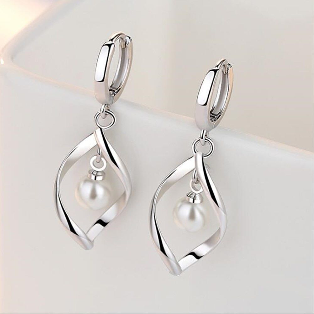 Jewelry fashion woman earrings flowers round retro earrings