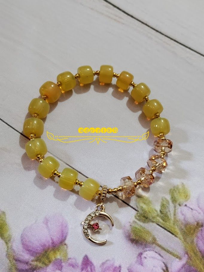 Fashionable Free Size Crystal Stone Bracelate for women/girl- Yellow color