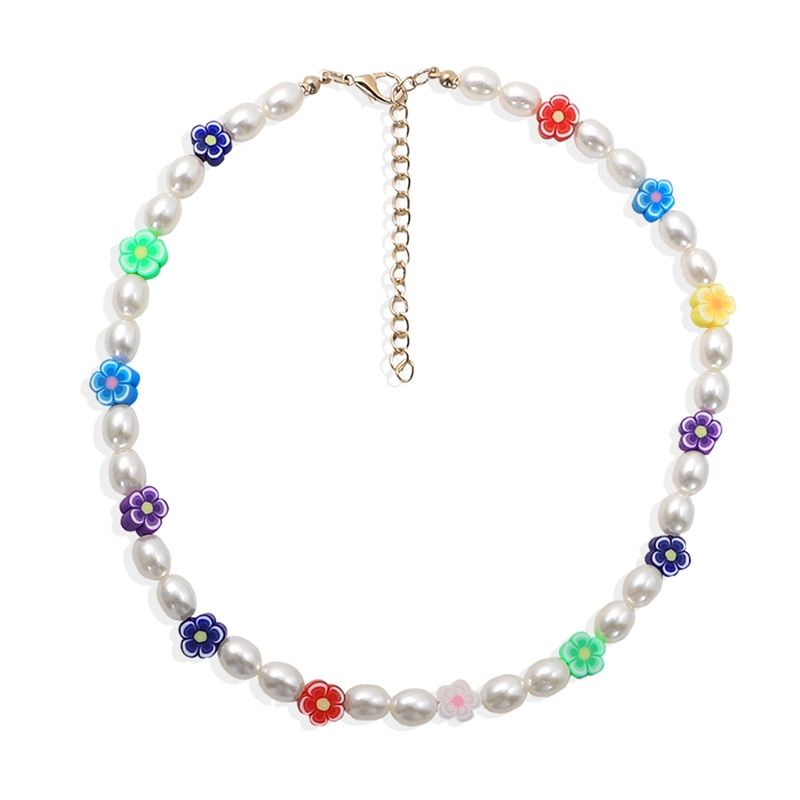 HUANZHI 2020 New Colorful Transparent Acrylic Round bead Flowers Pendant Daisy Necklace for Women Man Vacation Couple Jewelry