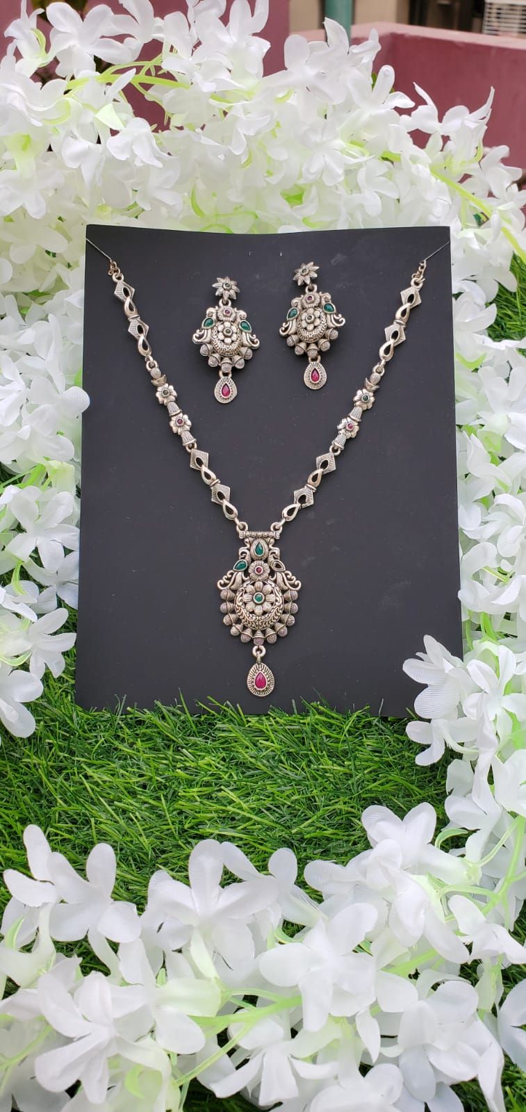Exclusive Necklace set for Girls
