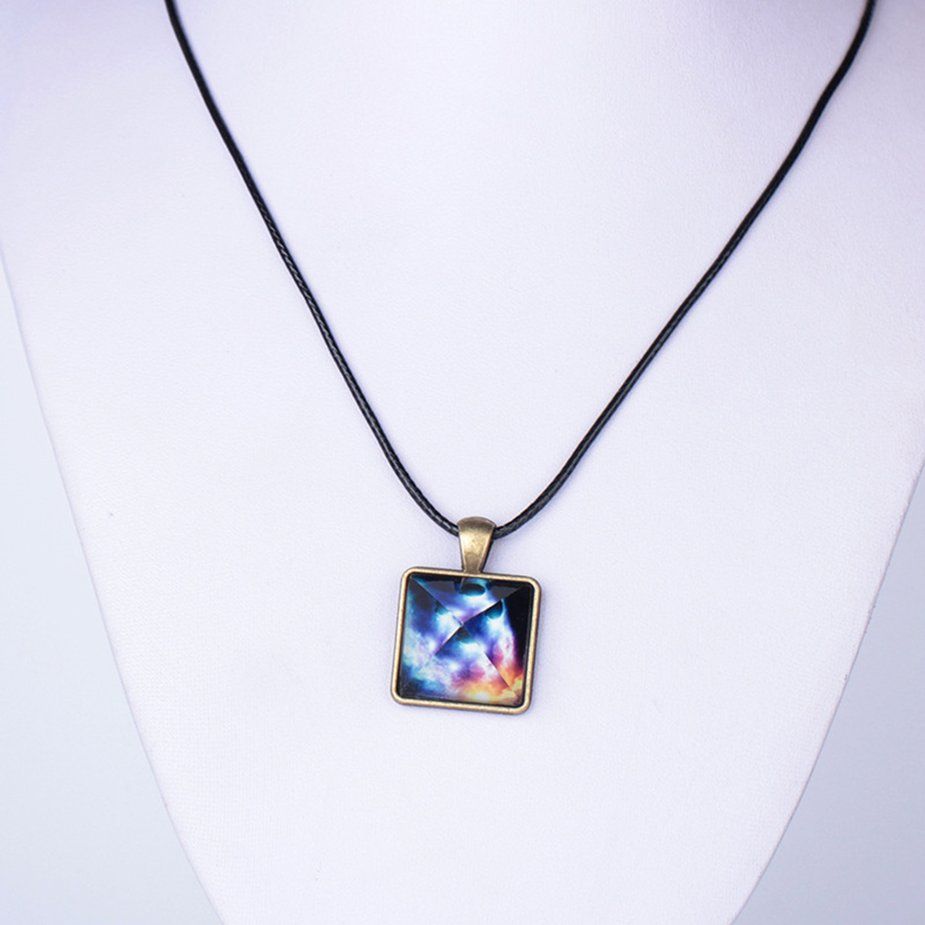 Star Pyramid Luminous Crystal Pendant Luminous Necklace Glass Christmas Gift