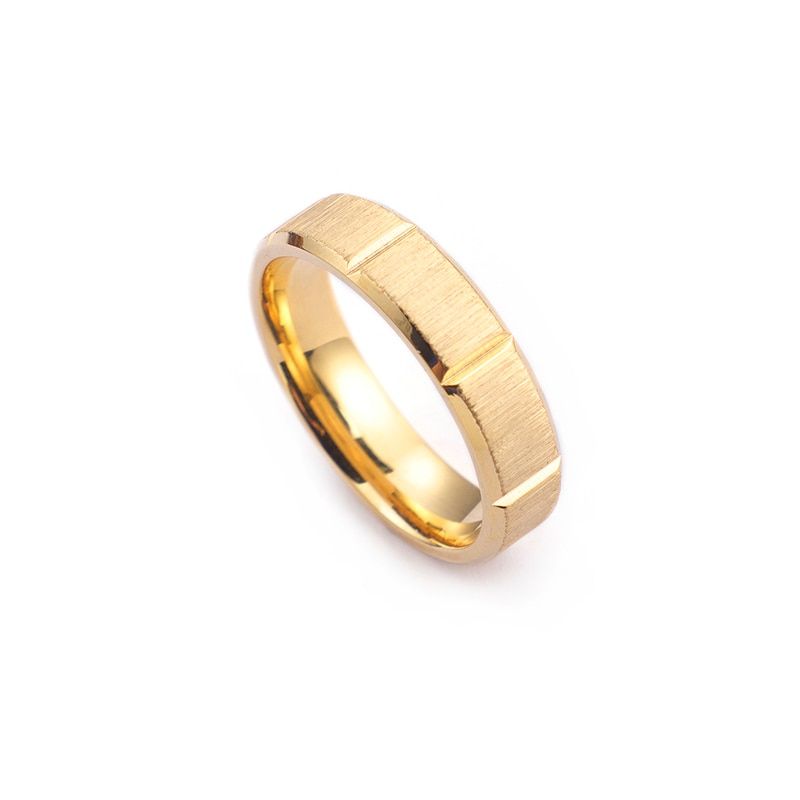 2018 New Fashion Gold Color Stainless Steel Groove Couple Ring Stylish Matte Lover Ring for Women and Men Wedding Band Jewelry