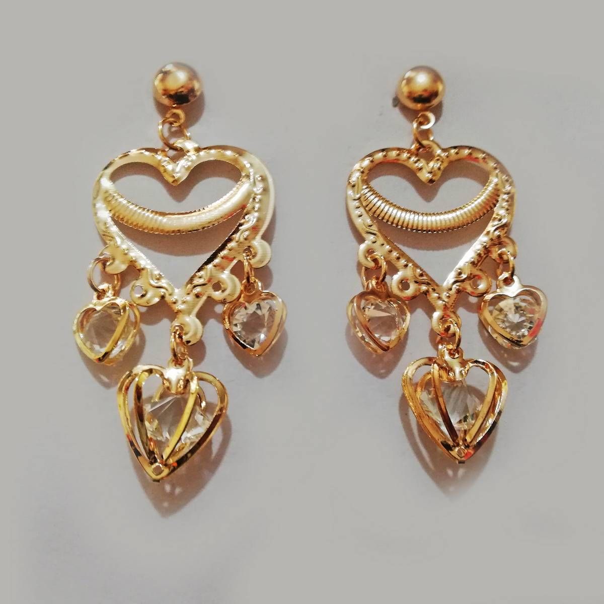 Stylish heart shape semi stone earring for women