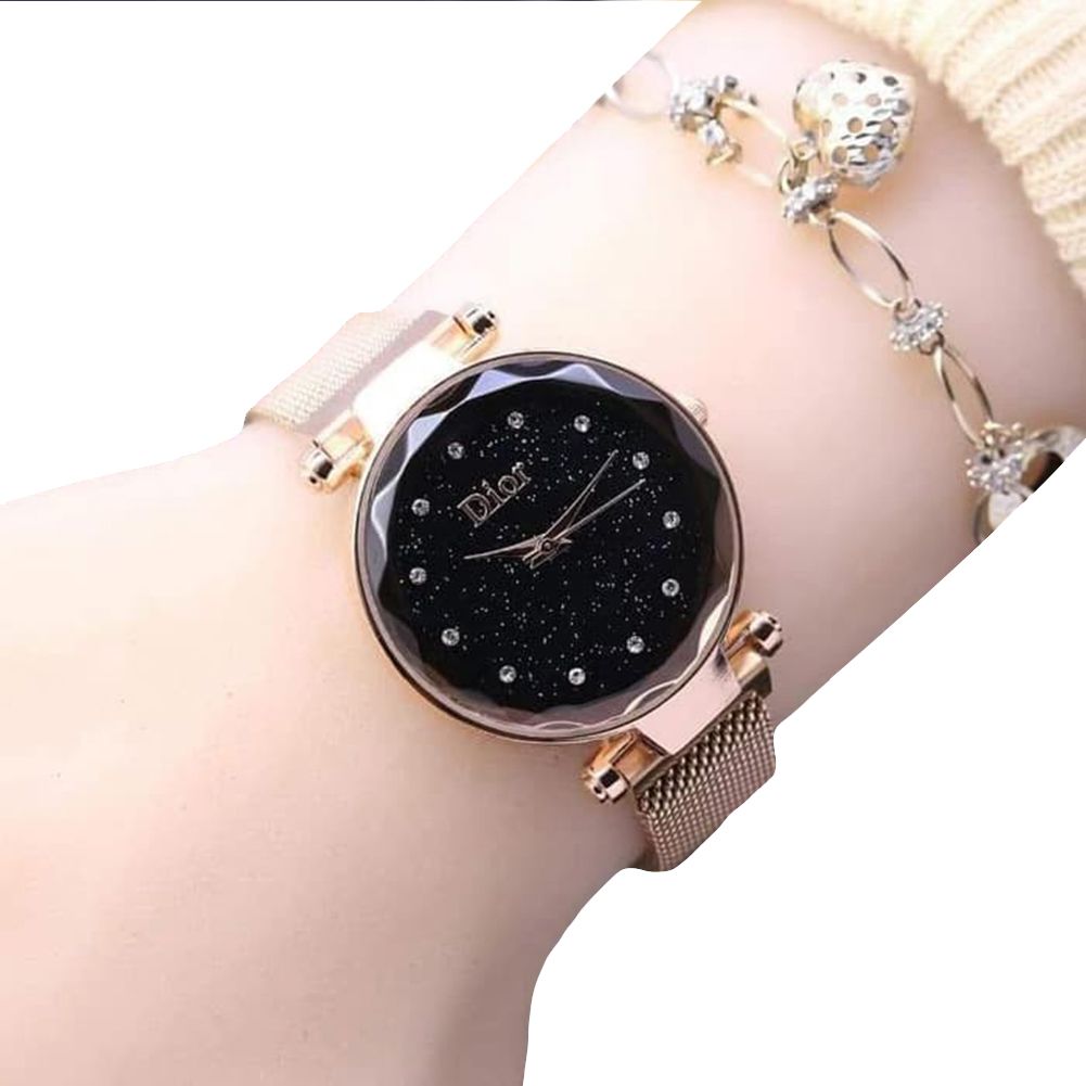 Fashion Women Starry Rhinestone Magnetic Buckle Quartz Wrist Watch Bracelet Gift