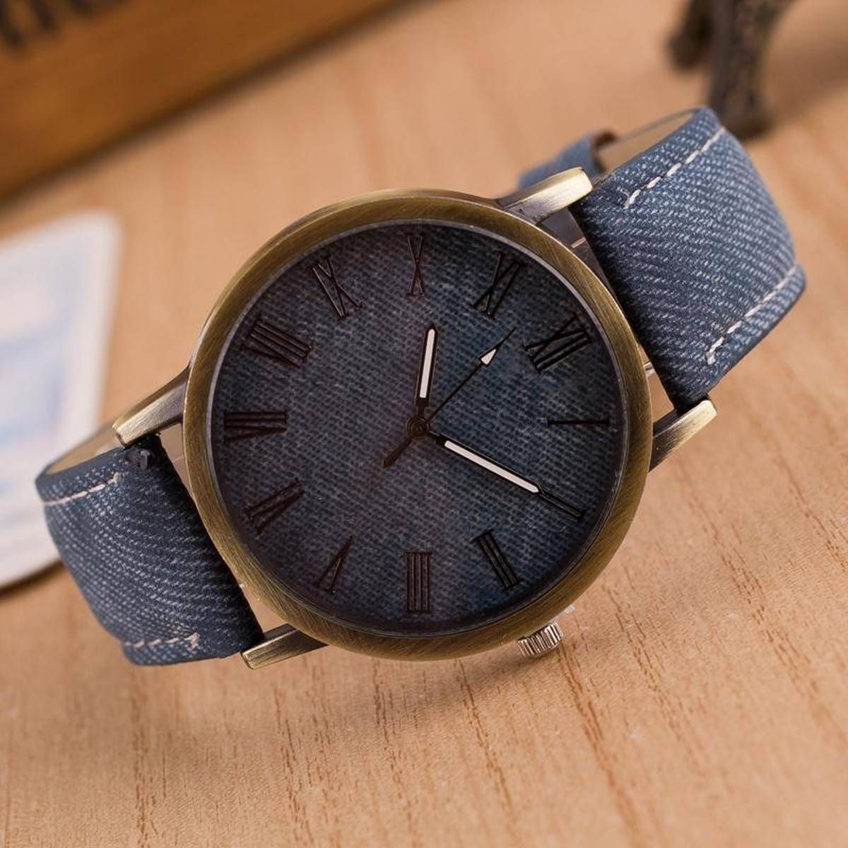 Fashion Women Quartz Watch Lady Gift Analog Unisex Watches Imitation Jeans Canvas Watch