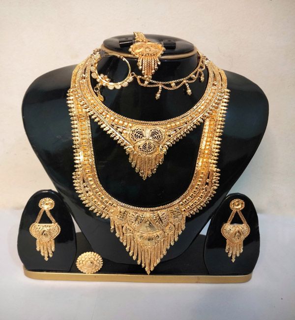 Beautiful Huge Gold Plated Designer Bridal Set