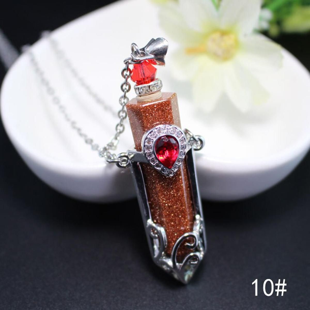 1PCS Essential Oil Diffuser Necklace Crystal Necklace Perfume Bottle Necklace Aromatherapy for Women