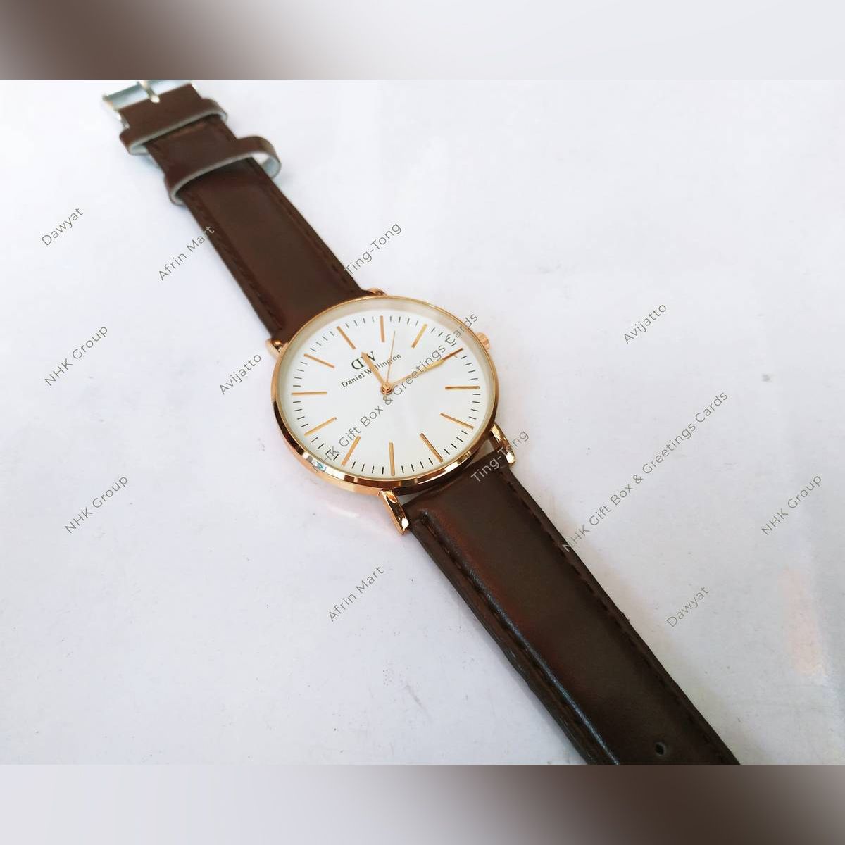 Stylist Strap Leather Analog Watch (1 Pcs Extra Battery Free)