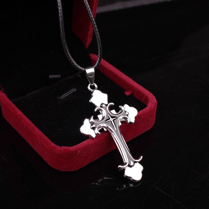 2019 New Cross Pendant Necklace True Leather Rope Short Collarbone Necklace Christian Jesus Women Men Fashion Simple Jewelry