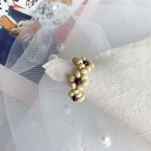 HangZhi 2020 New Korean Sweet Summer Daisy Flowers Clear Candy Colors Beading Trendy Finger Rings for Women Girls Jewelry