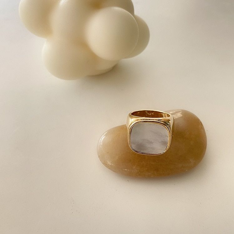 HUANZHI 2020 New Simple Vintage Punk Rock Geometric Square Smooth Metal Ring for Women And Men Party Jewelry Gifts