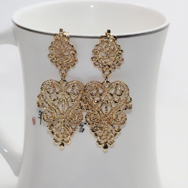 2019 Vintage Gold Color Stud Earrings for Women New Fashion earrings Irregular Statement Round Metal Geometric Pendant Jewelry