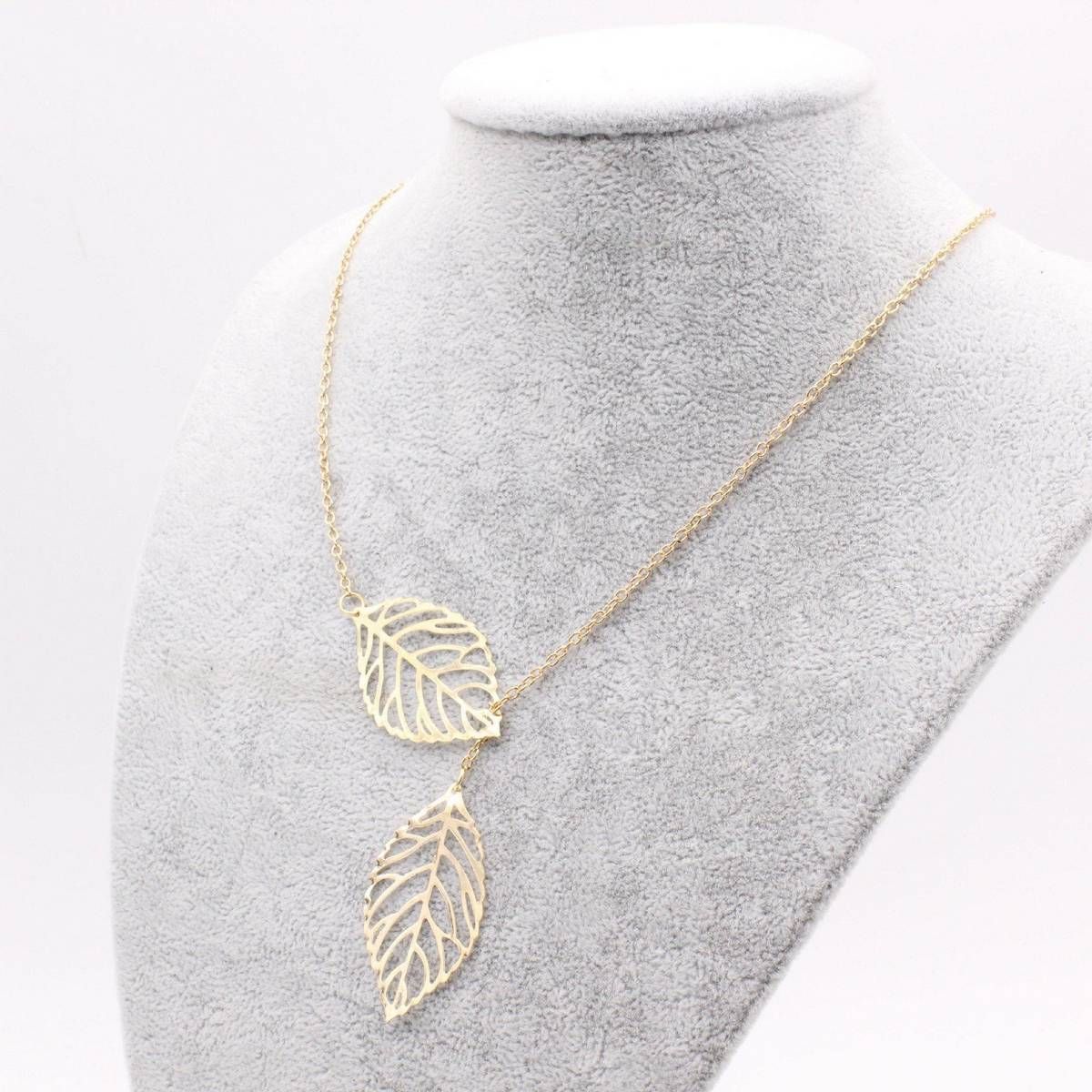 Korean fashion pop open leaves leaves necklace clavicle chain sweater