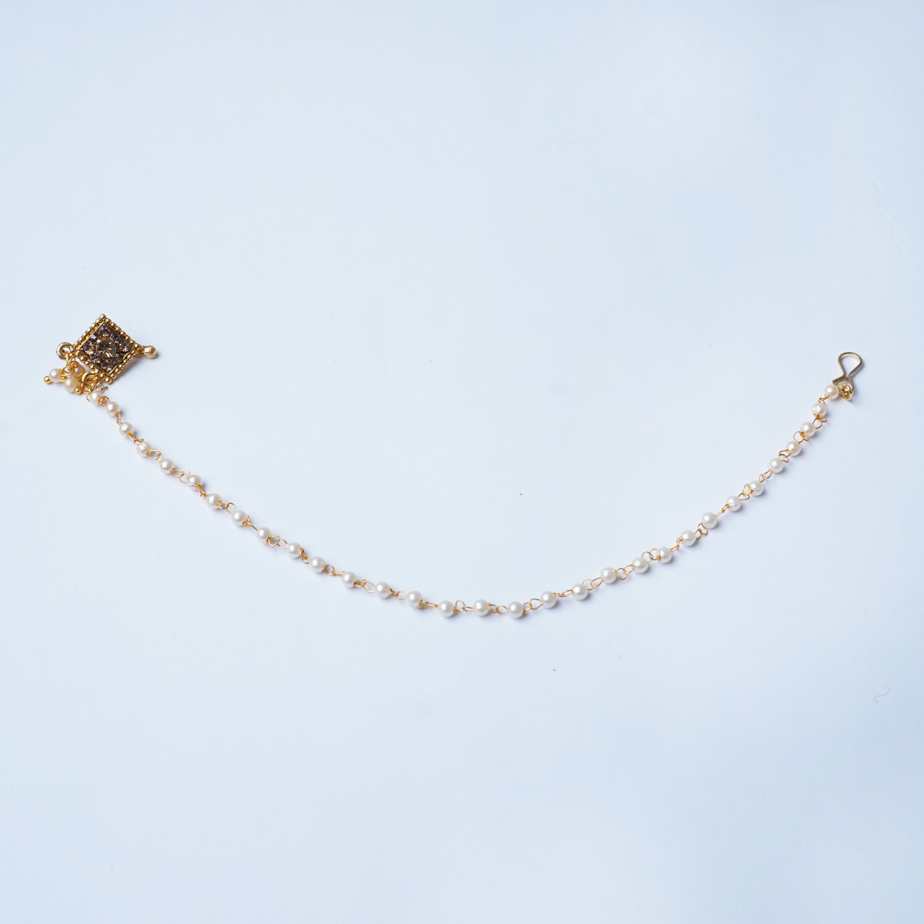 EXCLUSIVE FASHIONABLE GOLDEN NOTH FOR WOMEN