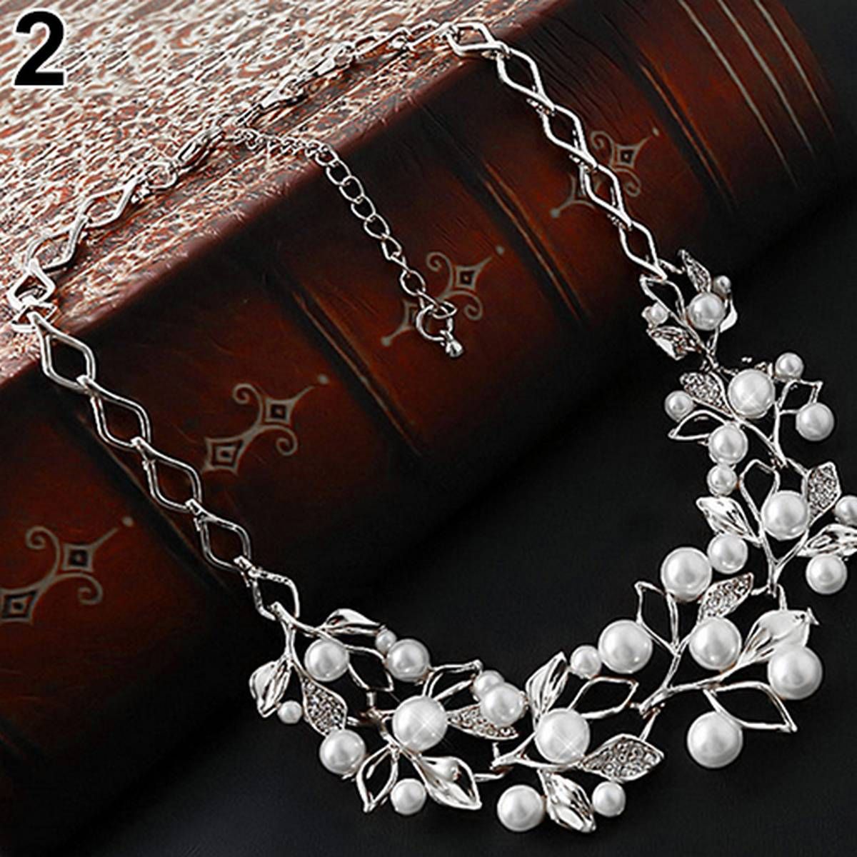 Women's Luxury Choker Faux Pearl Leaf Hollow Short Necklace