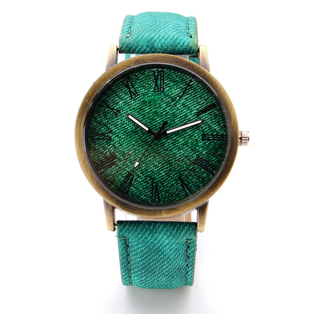 Fashion Leather Band Unisex Men Women Analog Quartz Wrist Watch Christmas Gift Green