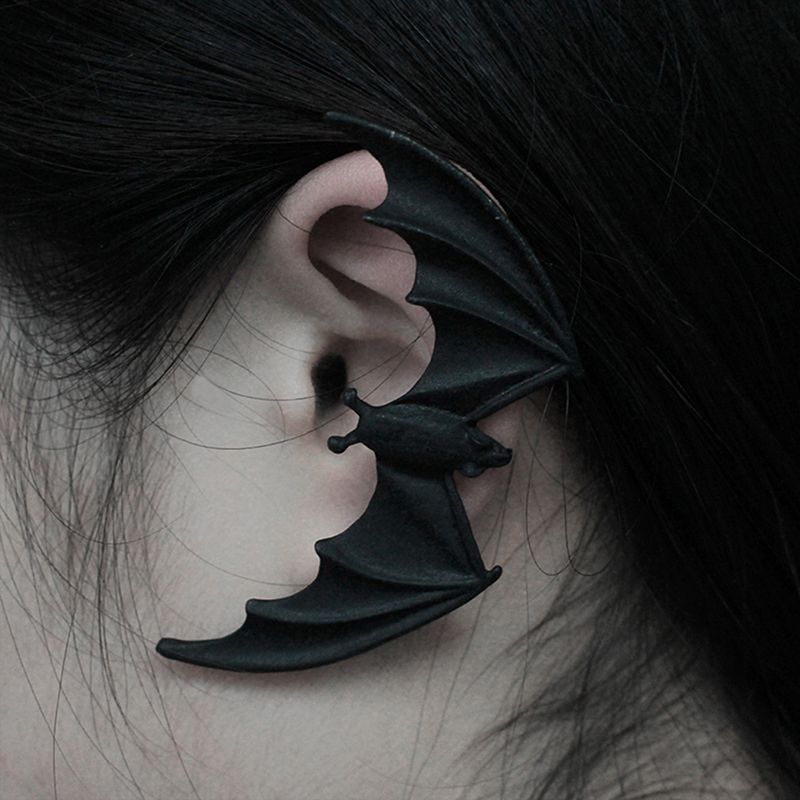 Vintage Punk Style Black Bat Ear-hook Stud Earring Bat Shape Right Ear Clip
