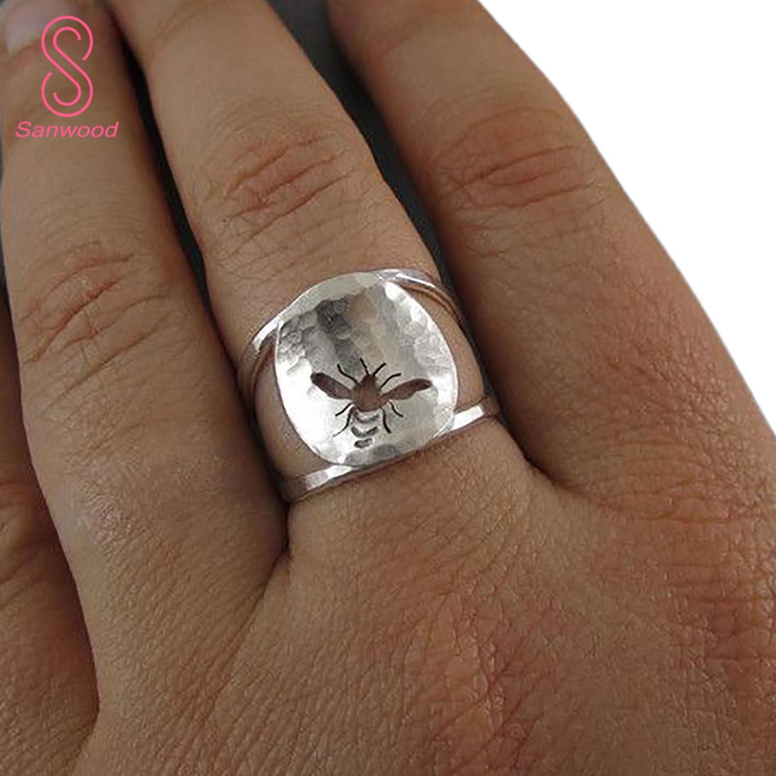 Party Ring Electroplating Hollow Out Bee Wide Finger Ring