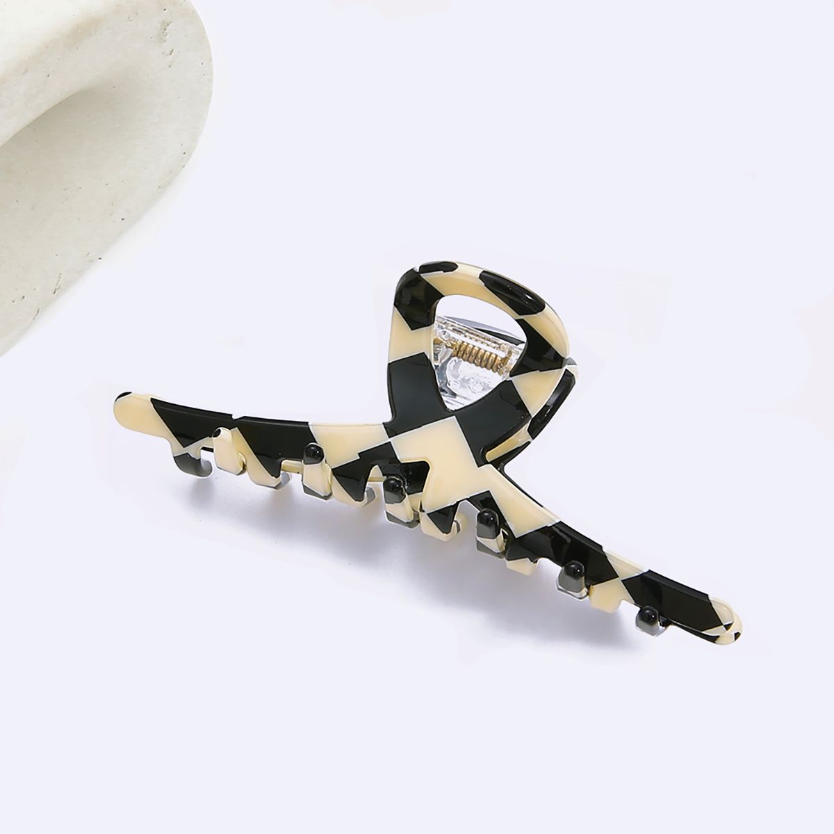 Exquisite Vintage Acetate Checkerboard Hair Claws korean Elegant women Plaid Shark Hair Clips Ins Barrette Hair Accessories