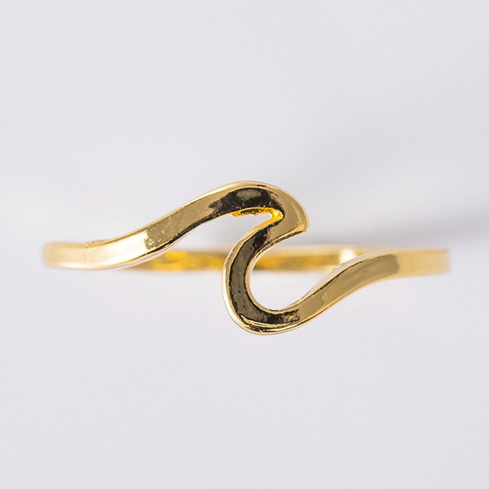 Fashion Women Creative Wave Shape Finger Ring Engagement Party Jewelry Gift