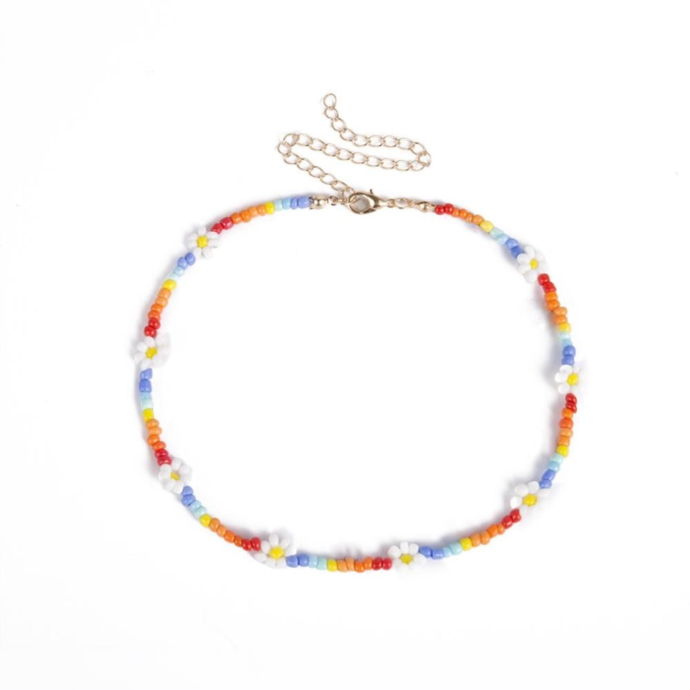 HangZhi 2020 New Korea Lovely Daisy Flowers Colorful Beaded Charm Statement Short Choker Necklace for Women Vacation Jewelry