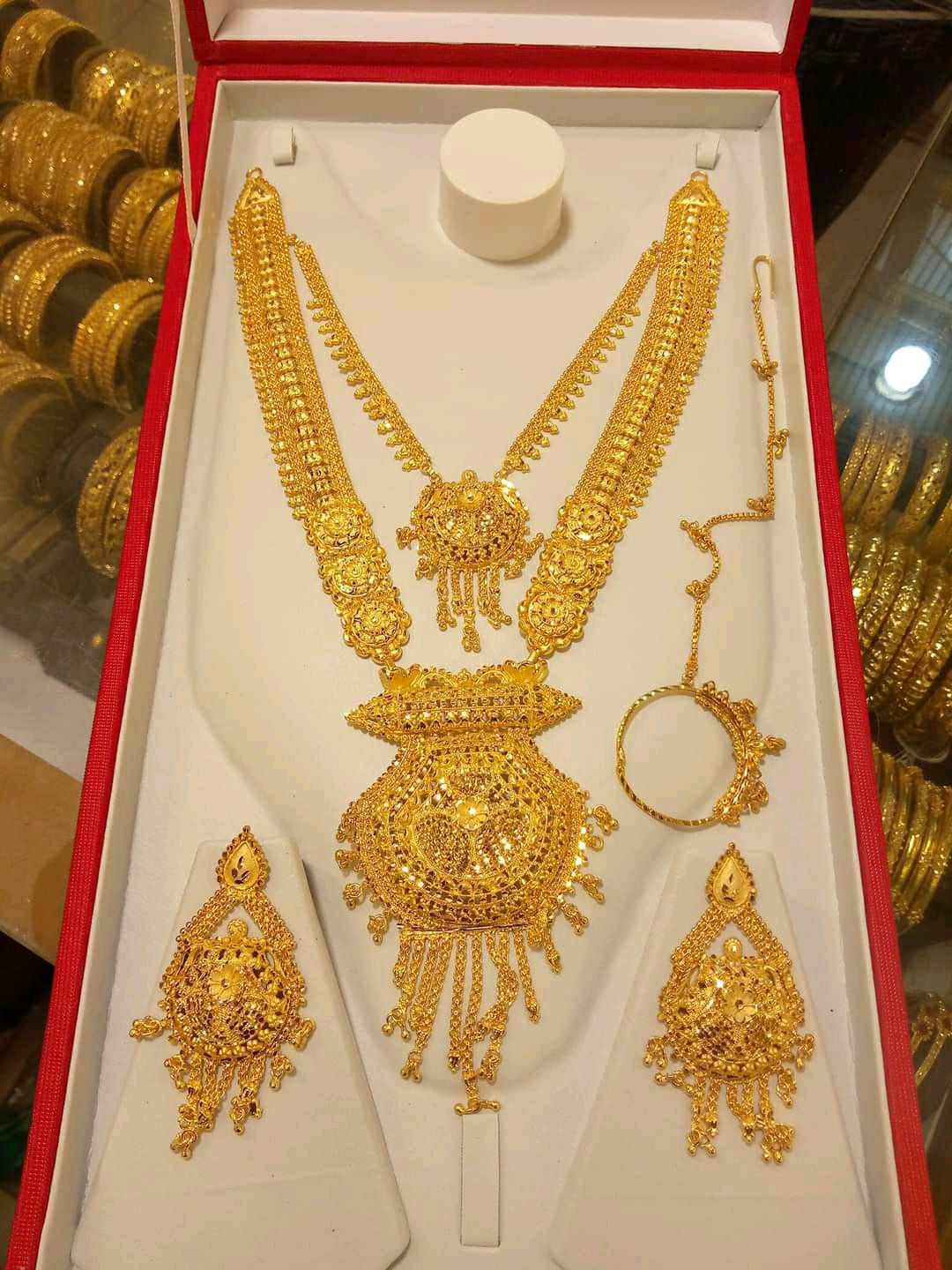 Gold Plated Jewellery Necklace Set For Women International Grated in indian