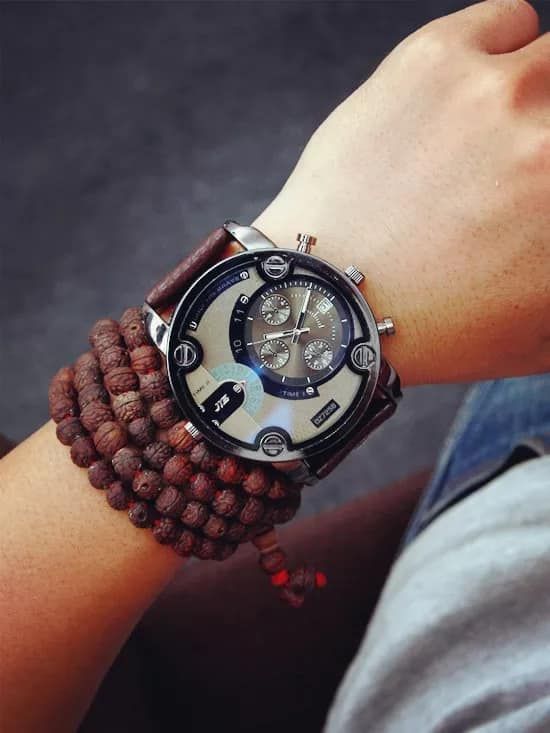 Big Dial Stainless Steel Belt Watch